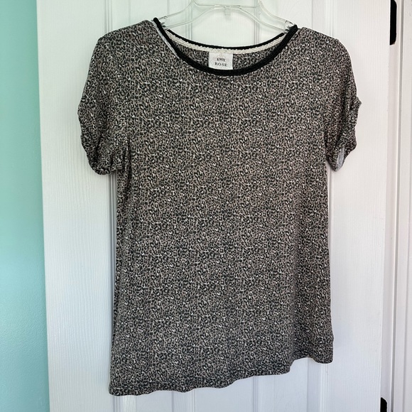 Knox Rose Tops - Know Rose Leopard Print Shirt